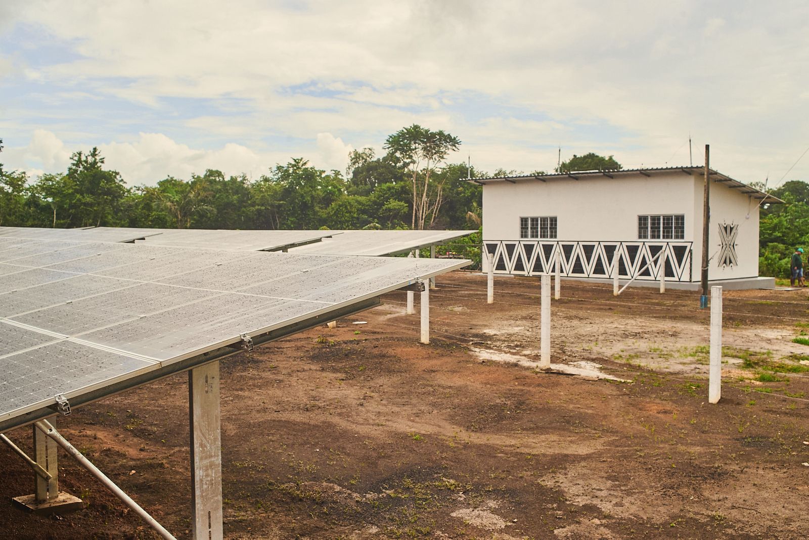 Energia solar transforma comunidade indígena no Amazonas