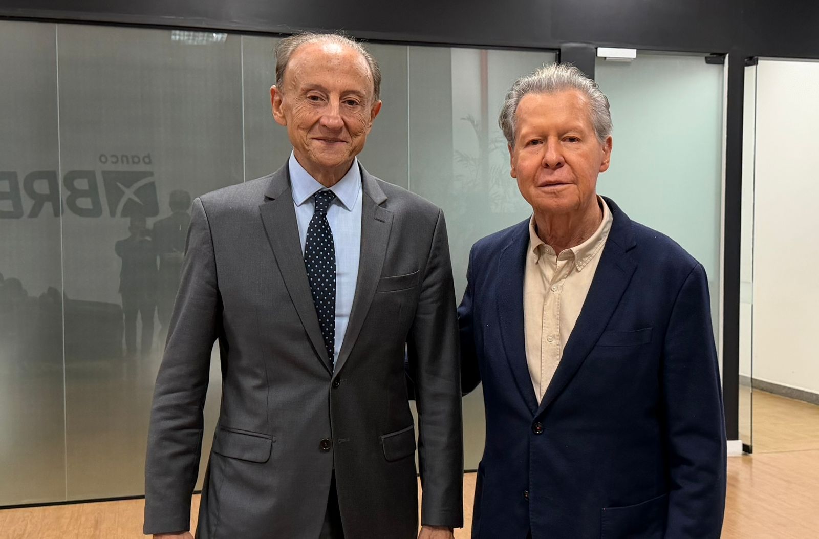 Arthur Virgílio participa de agenda estratégica em Brasília