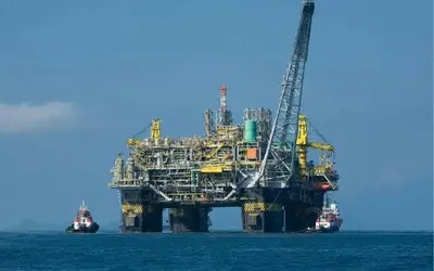 Petróleo impulsiona arrecadação pública brasileira
