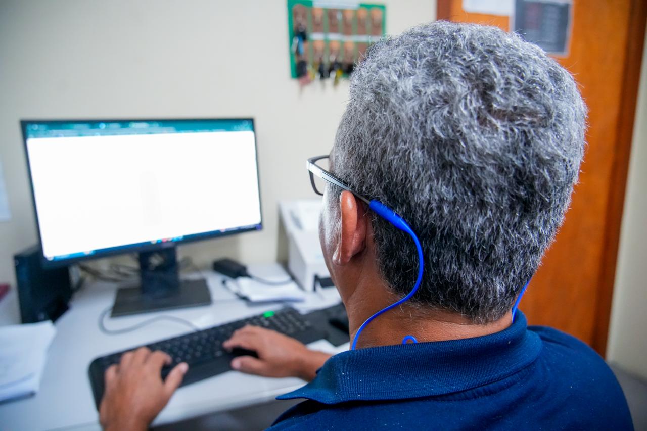 Operação quer inclusão tecnológica no serviço público