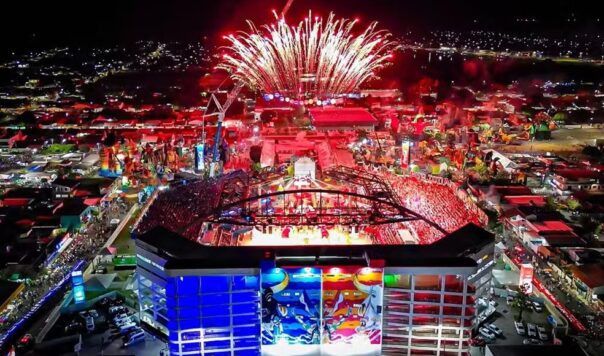 Hospitalidade será destaque no Festival de Parintins 2026