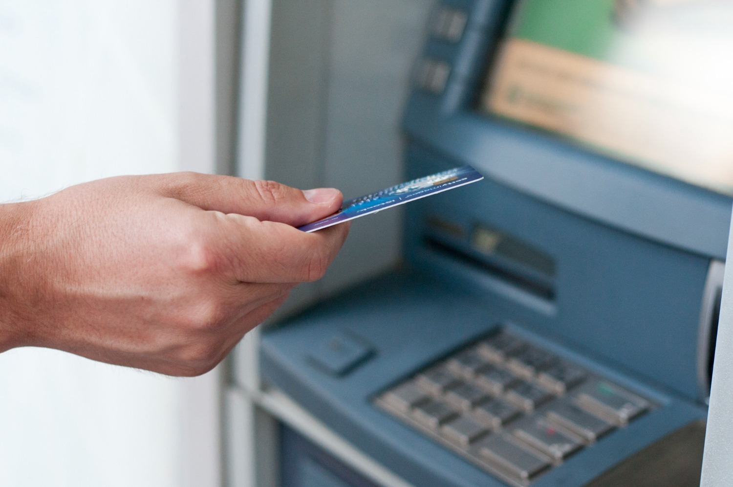 Desenrola Brasil inclui benefícios extras para negociação de débitos