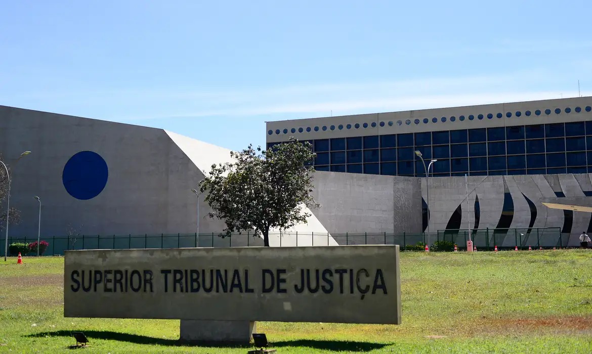 STJ avança em processo disciplinar contra Marco Buzzi