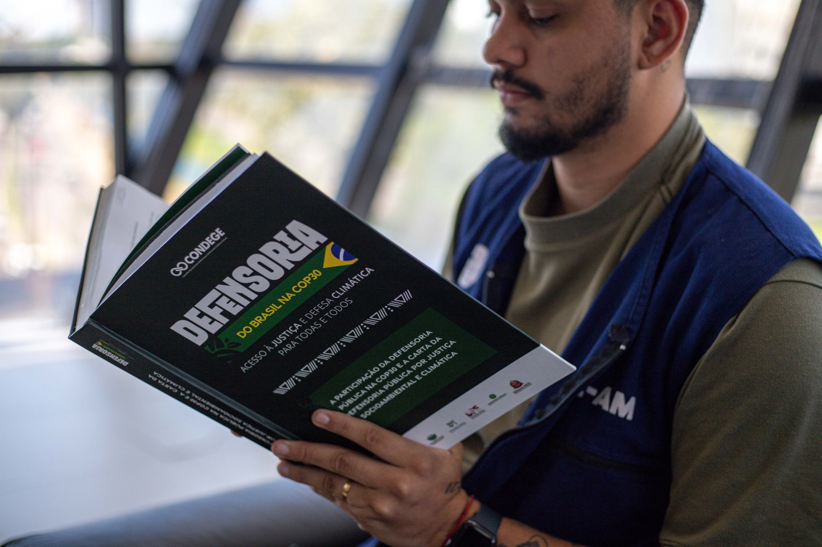 Livro é lançado no Musa
