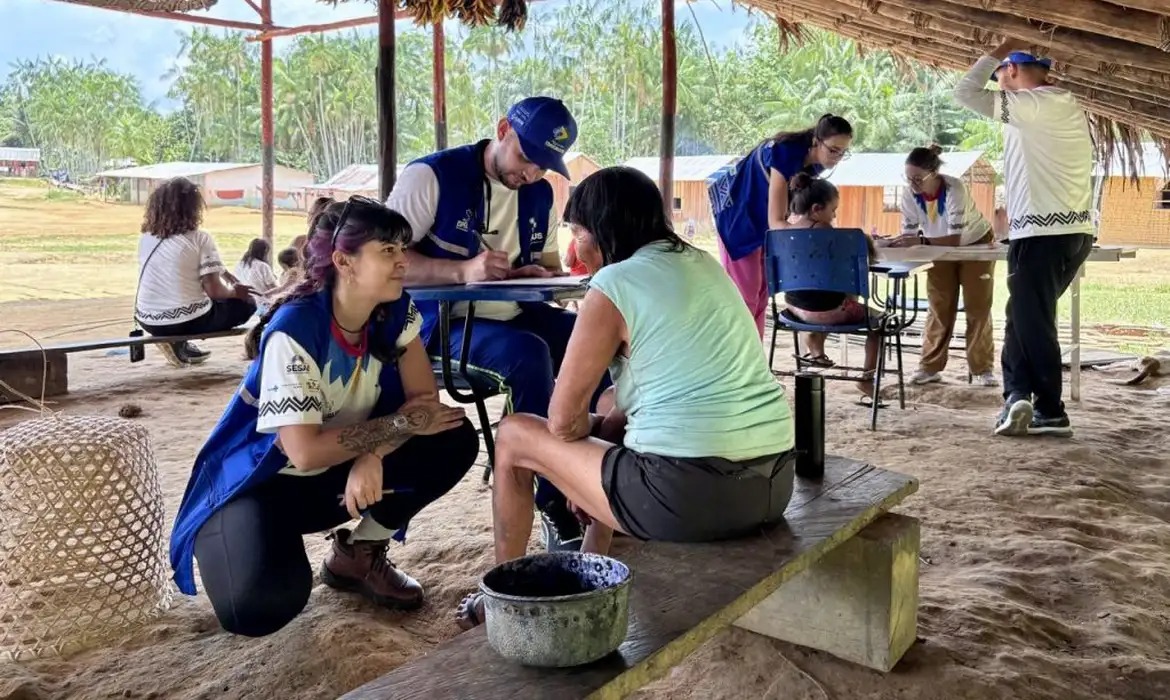 Nova estratégia do SUS acelera atendimentos nas aldeias