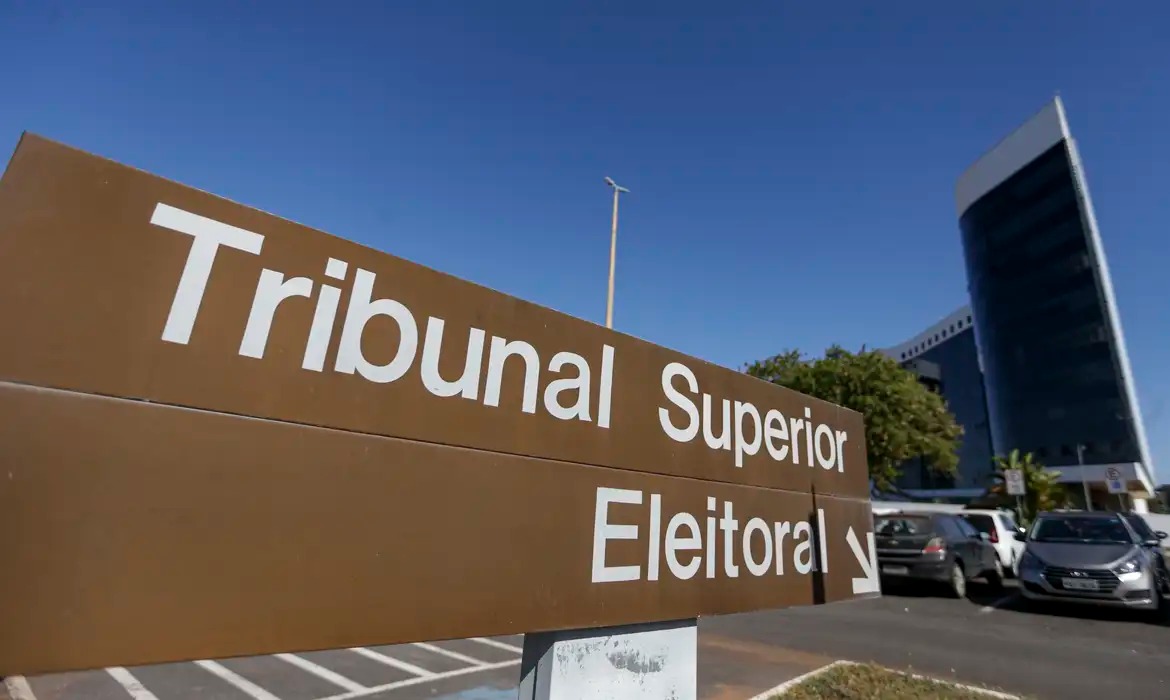 TSE reforça neutralidade da mídia nas eleições 2026