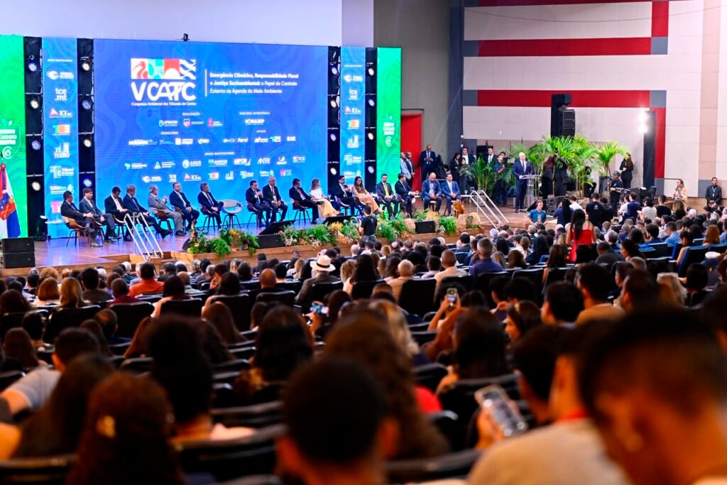 Produção científica do TCE-AM ganha projeção nacional