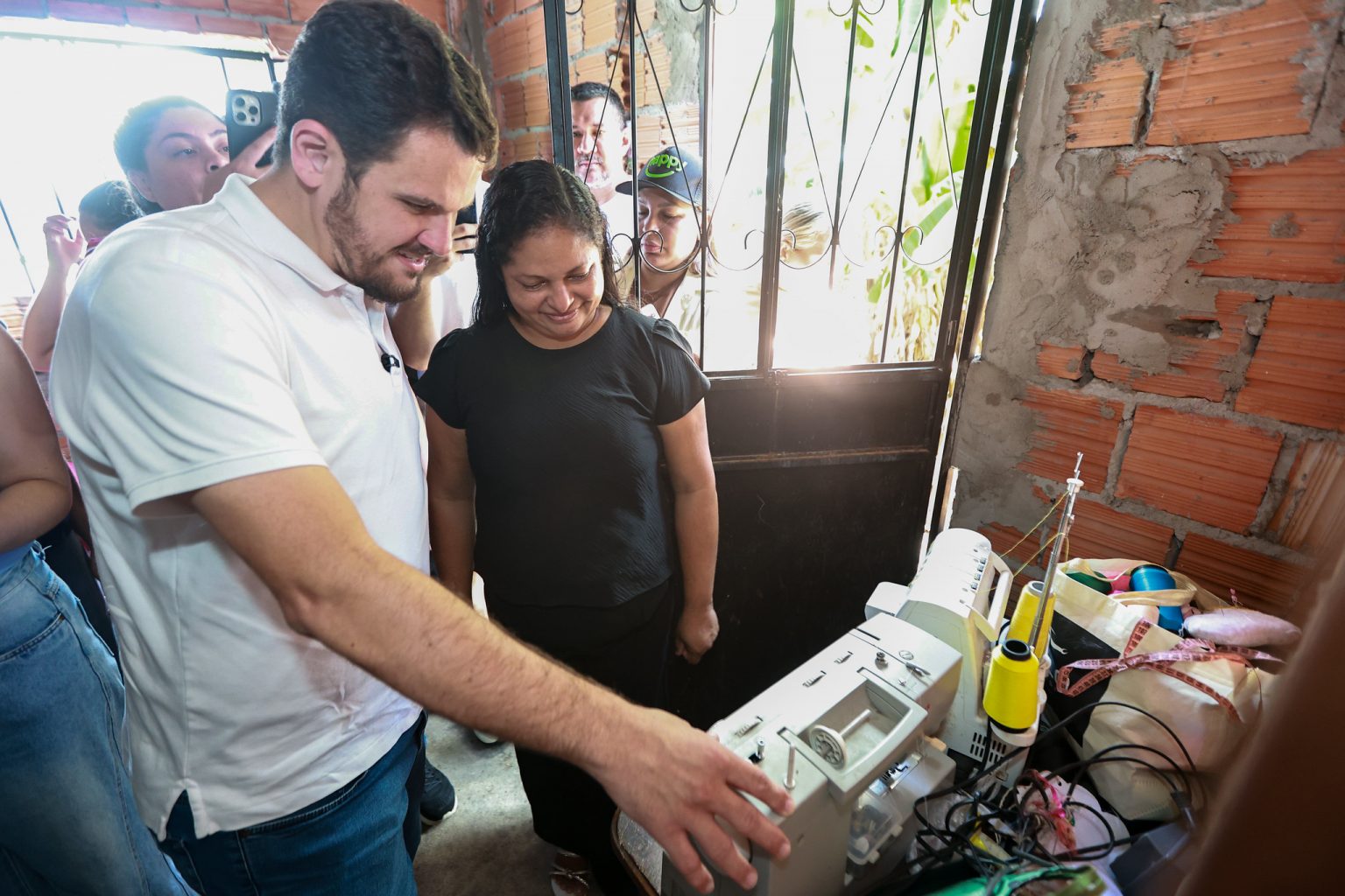 Renato Junior fortalece programa Casa Manauara