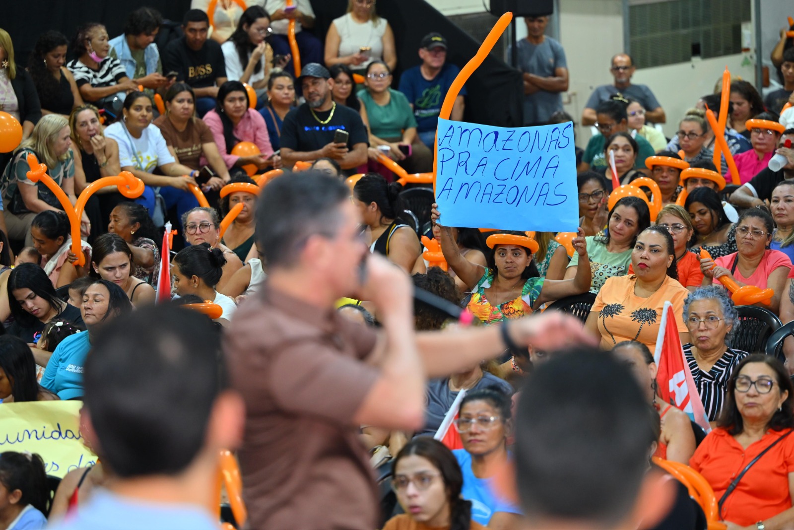 David Almeida reúne educadores para discutir futuro da educação