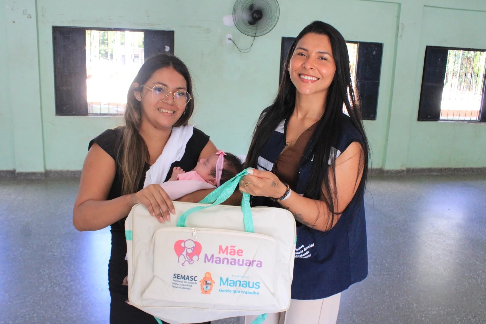 Kits maternidade fortalecem famílias em Manaus