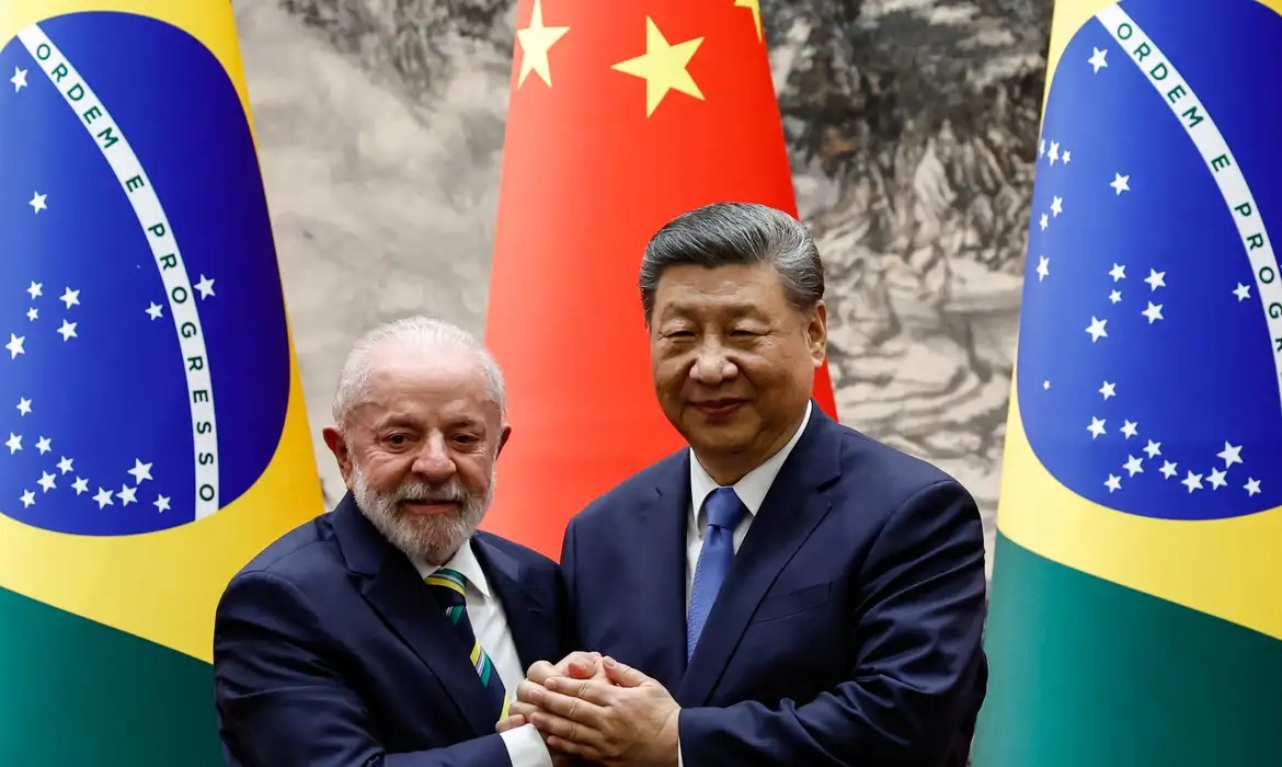 Lula e Xi Jinping discutem comércio e cooperação estratégica