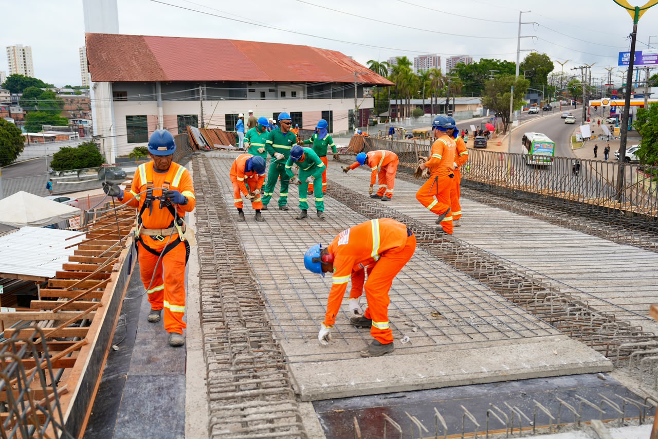 Prefeitura de Manaus amplia frentes de obras