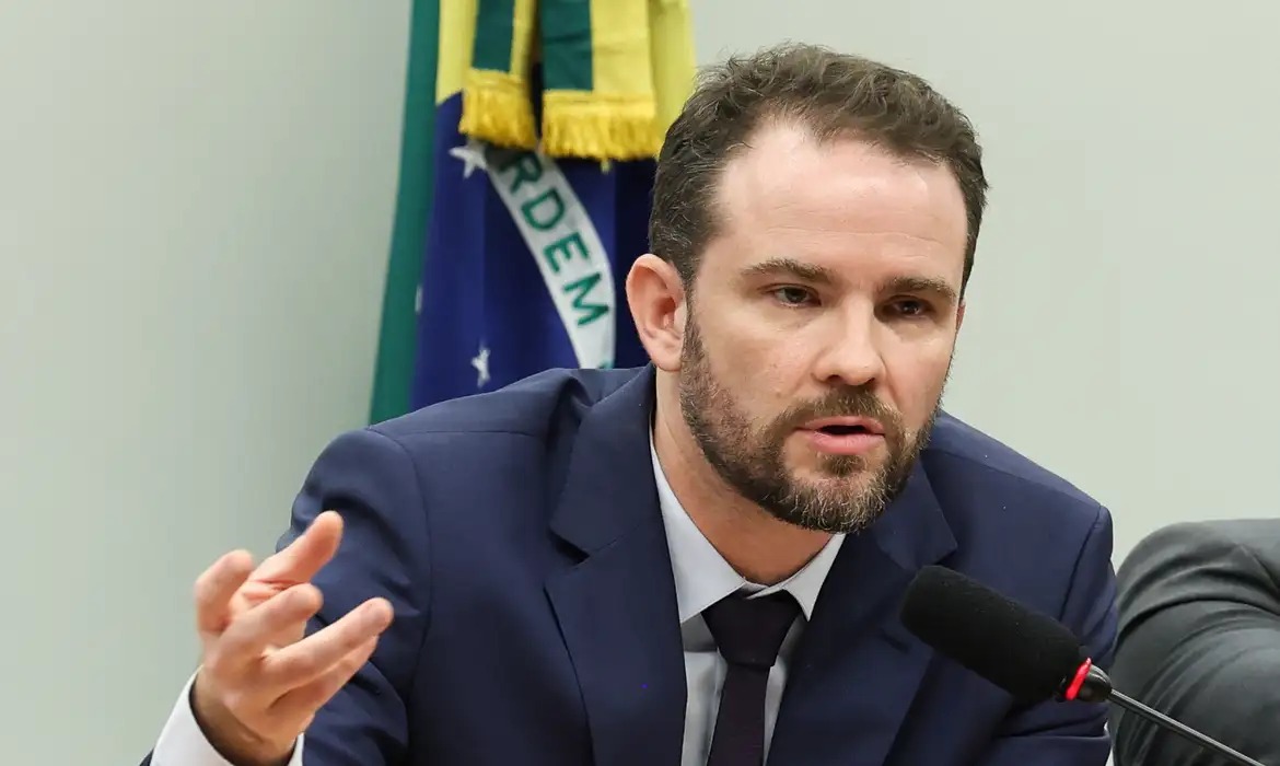 Fazenda explica crescimento da dívida pública