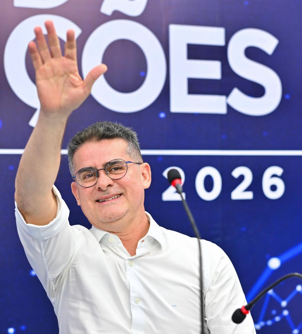 David Almeida destaca gestão de Manaus no debate