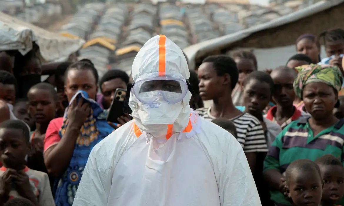 Cepa Bundibugyo aumenta desafios contra o Ebola