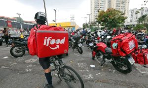 Trabalho por conta própria predomina entre plataformizados