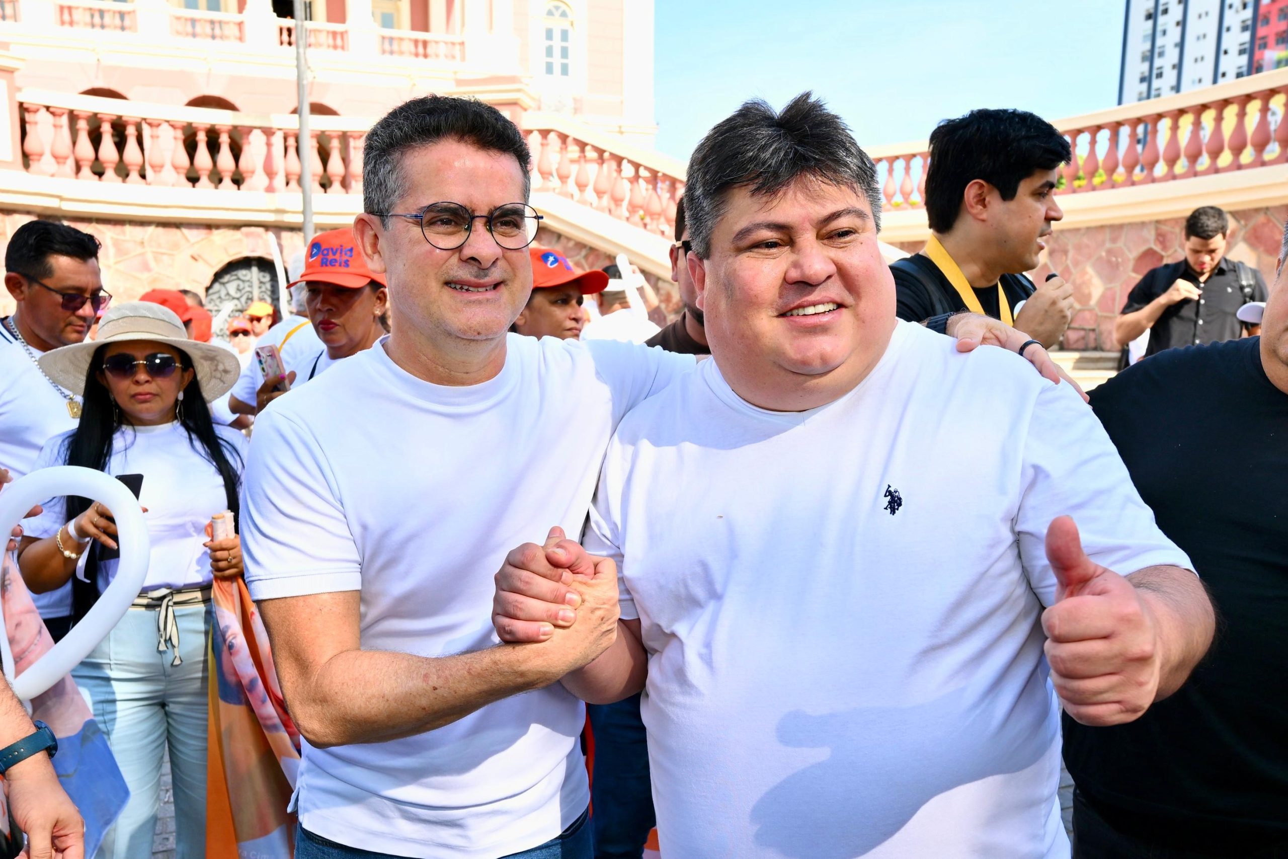 David Almeida liga ato em Manaus à mobilização de Augusto Cury