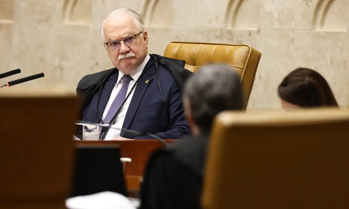 Edson Fachin recebe apoio de entidades em meio a debates sobre o Supremo