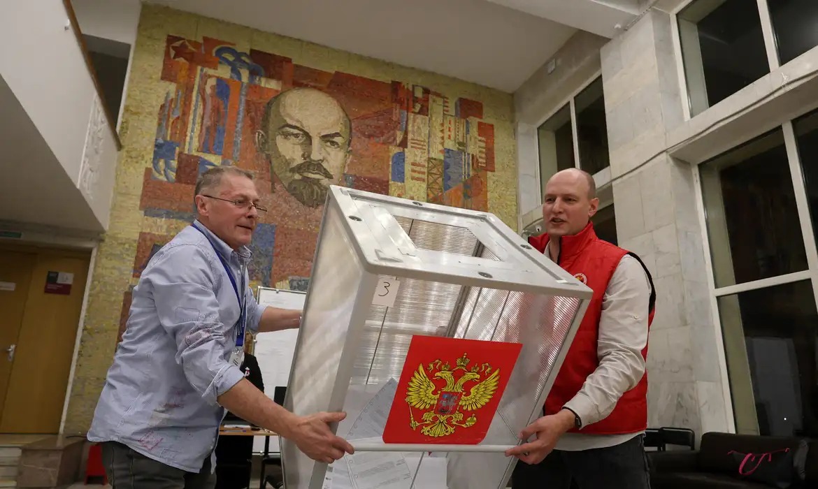 Ataques digitais atingem Rússia durante votação para Duma