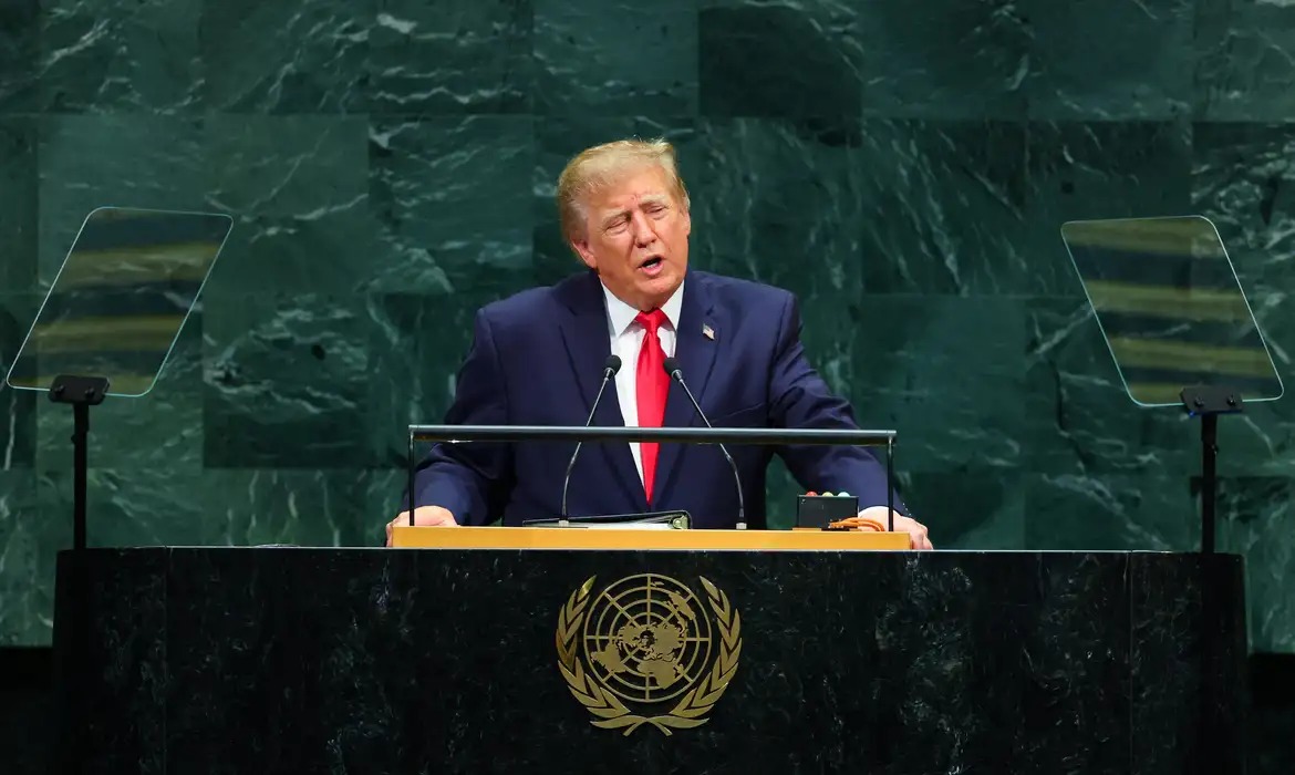 Trump faz ameaça militar durante discurso na ONU