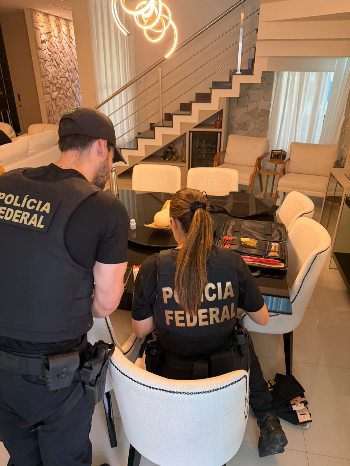 Operação Combustão mira suposto esquema com recursos públicos